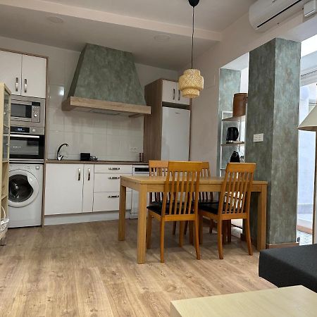 Dos Torres Tenor Gayarre - Encanto Con Balcon Interior Zaragoza Eksteriør bilde