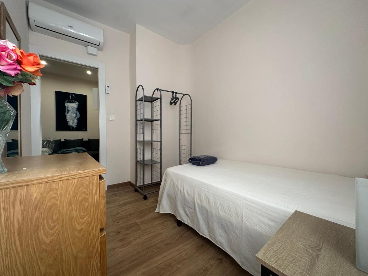Dos Torres Tenor Gayarre - Encanto Con Balcon Interior Zaragoza Eksteriør bilde