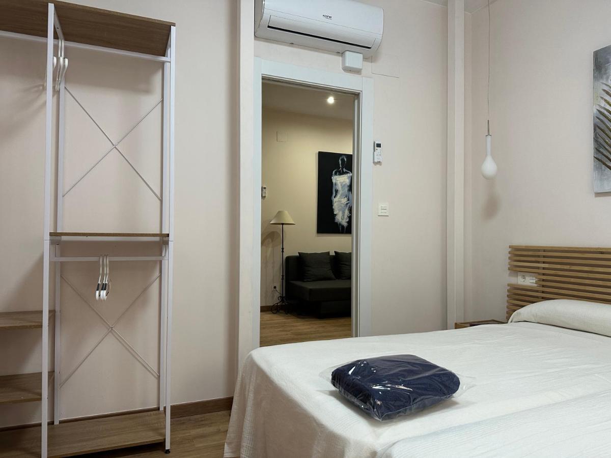 Dos Torres Tenor Gayarre - Encanto Con Balcon Interior Zaragoza Eksteriør bilde
